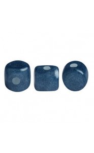 Les perles par Puca® Minos beads Opaque curacao 02020/32126